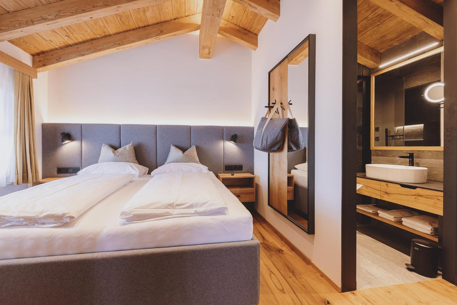Chalet Village Zaglgut Wellness & Views With Summer Card Included كابرون الغرفة الصورة